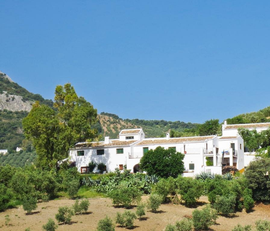 Cortijo Rosario - perched on the mountain side