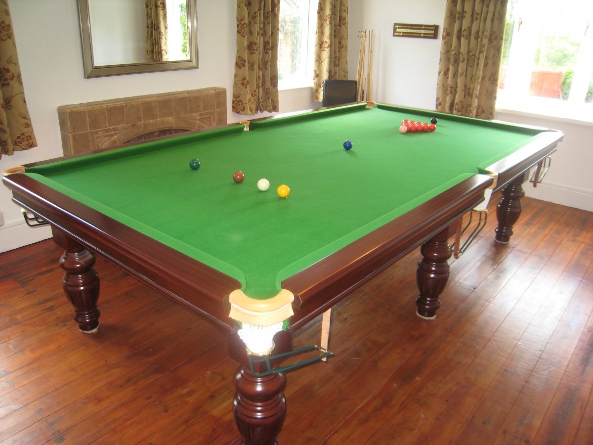 Handcrafted professionally laid snooker table